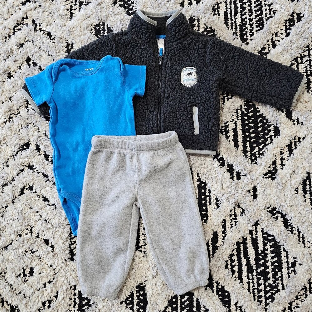 Carter's Baby Boy 3 piece Sherpa Zip Up Sweater Bodysuit & Jogger Sweatpants 6 M